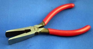 SADDLERS PLIERS
